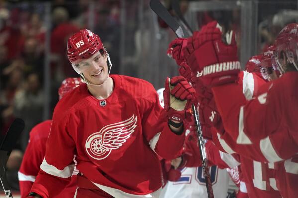 Montreal detroit sale nhl